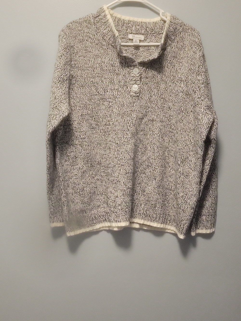 Men's Crewneck Henley Sweater in Cream and Gray